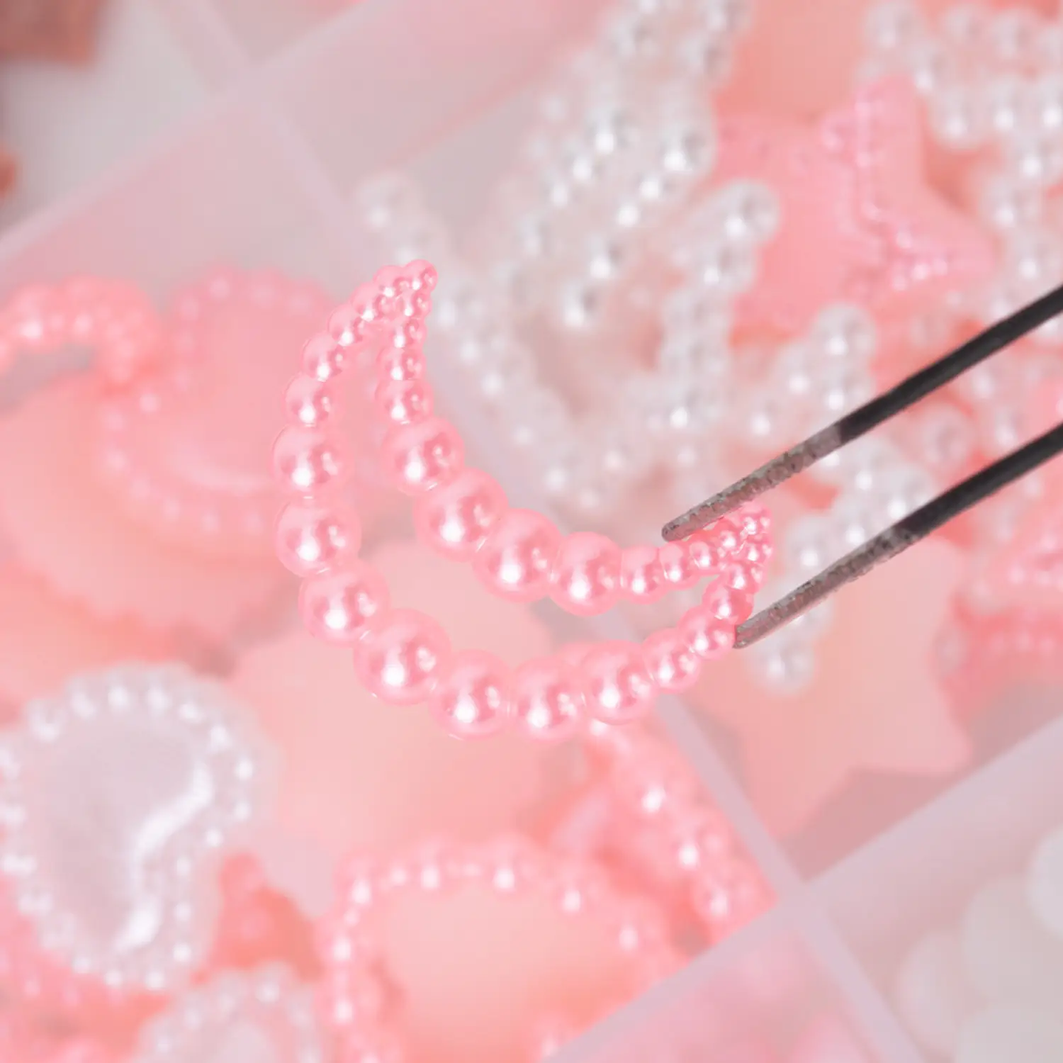 Obsah balenia &ndash; 3D ozdoby na nechty veľk&yacute; mix 03