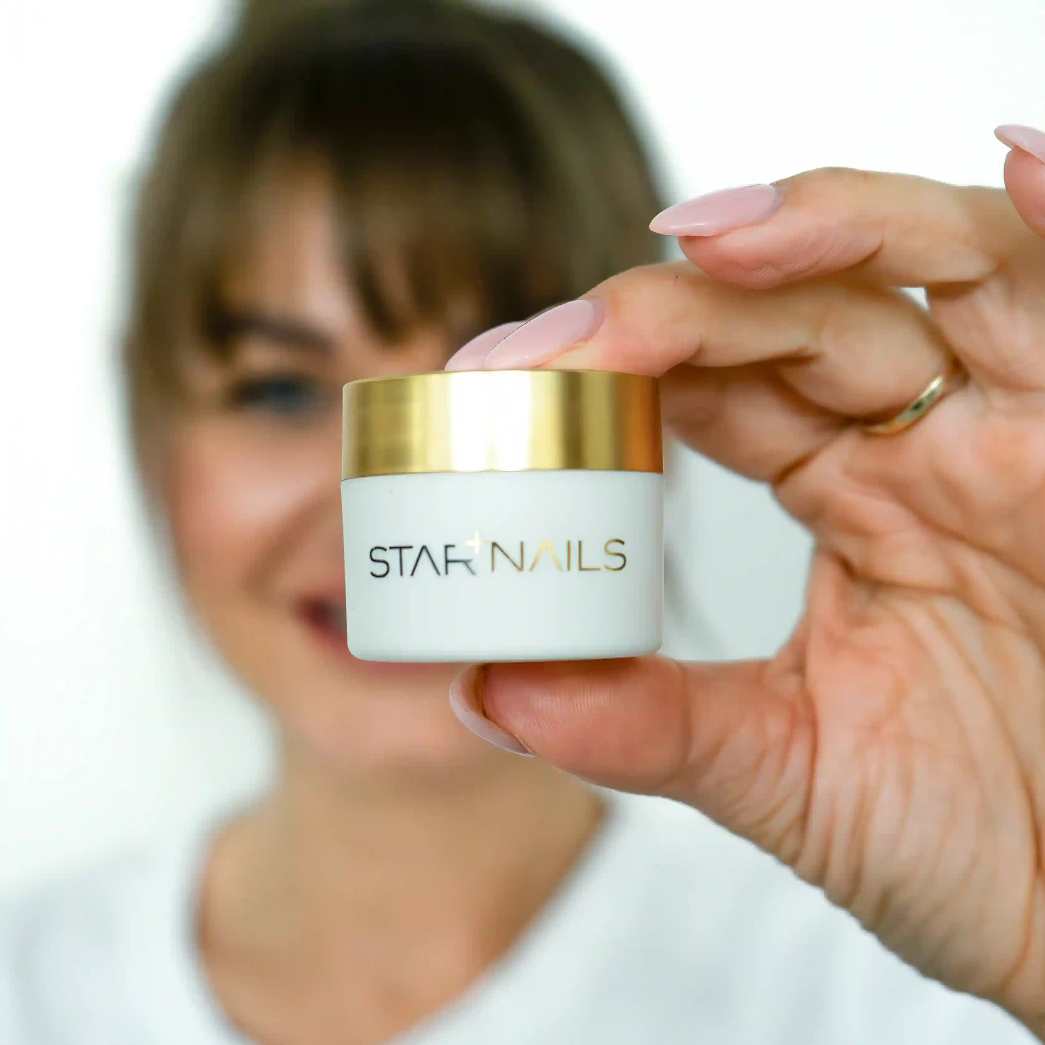 UV/LED Gel Camouflage Natural 15ml &ndash; balenie