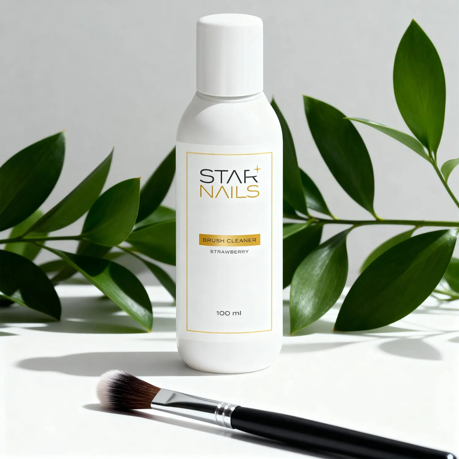 Brush Cleaner Starnails Strawberry 100ml &ndash; čistič &scaron;tetcov s v&ocirc;ňou jah&ocirc;d