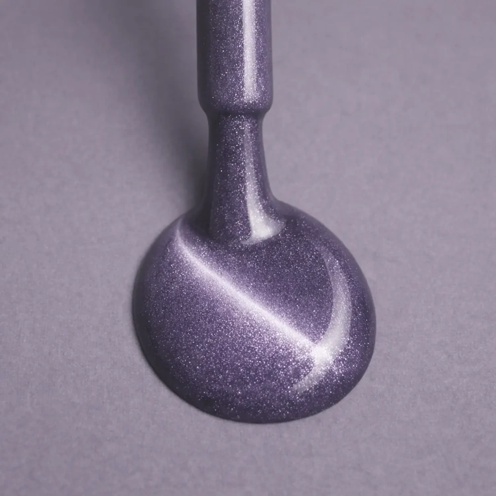 G&eacute;l lak Cat Eye Empire 007 &ndash; fľa&scaron;tička a &scaron;tetček