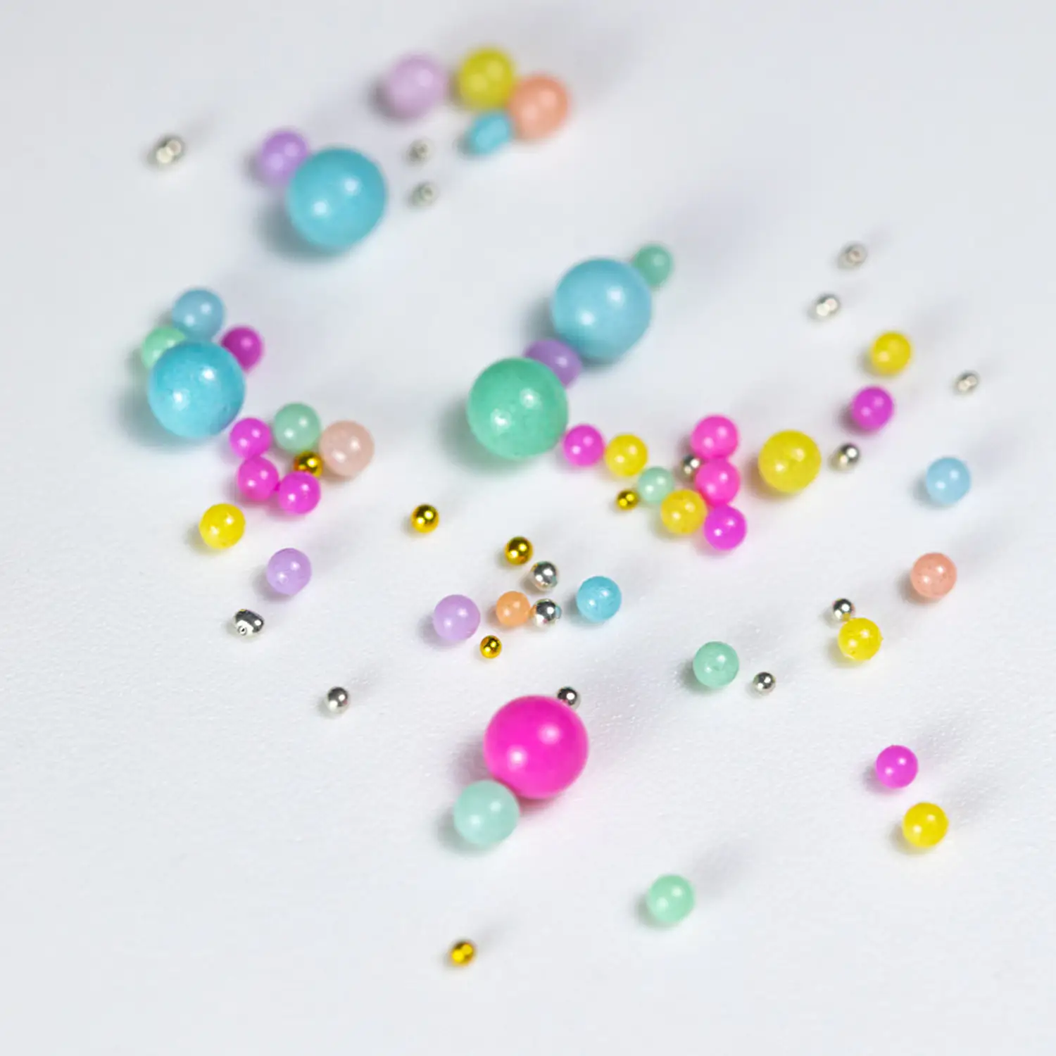 Obsah balenia 3D ozdoby na nechty mix perličiek Bulion 01 Starnails